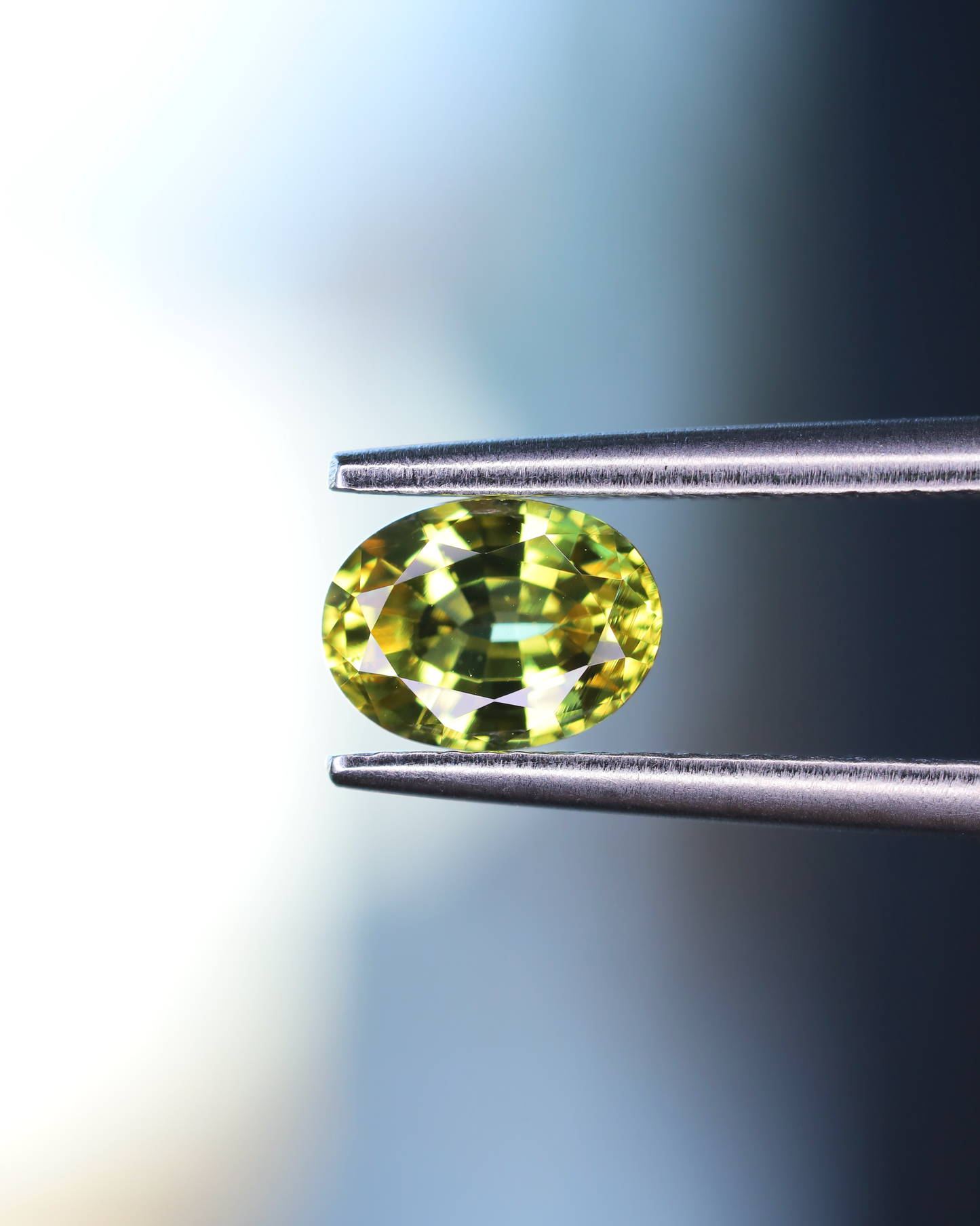 イエローサファイア　ルース　0.7ct