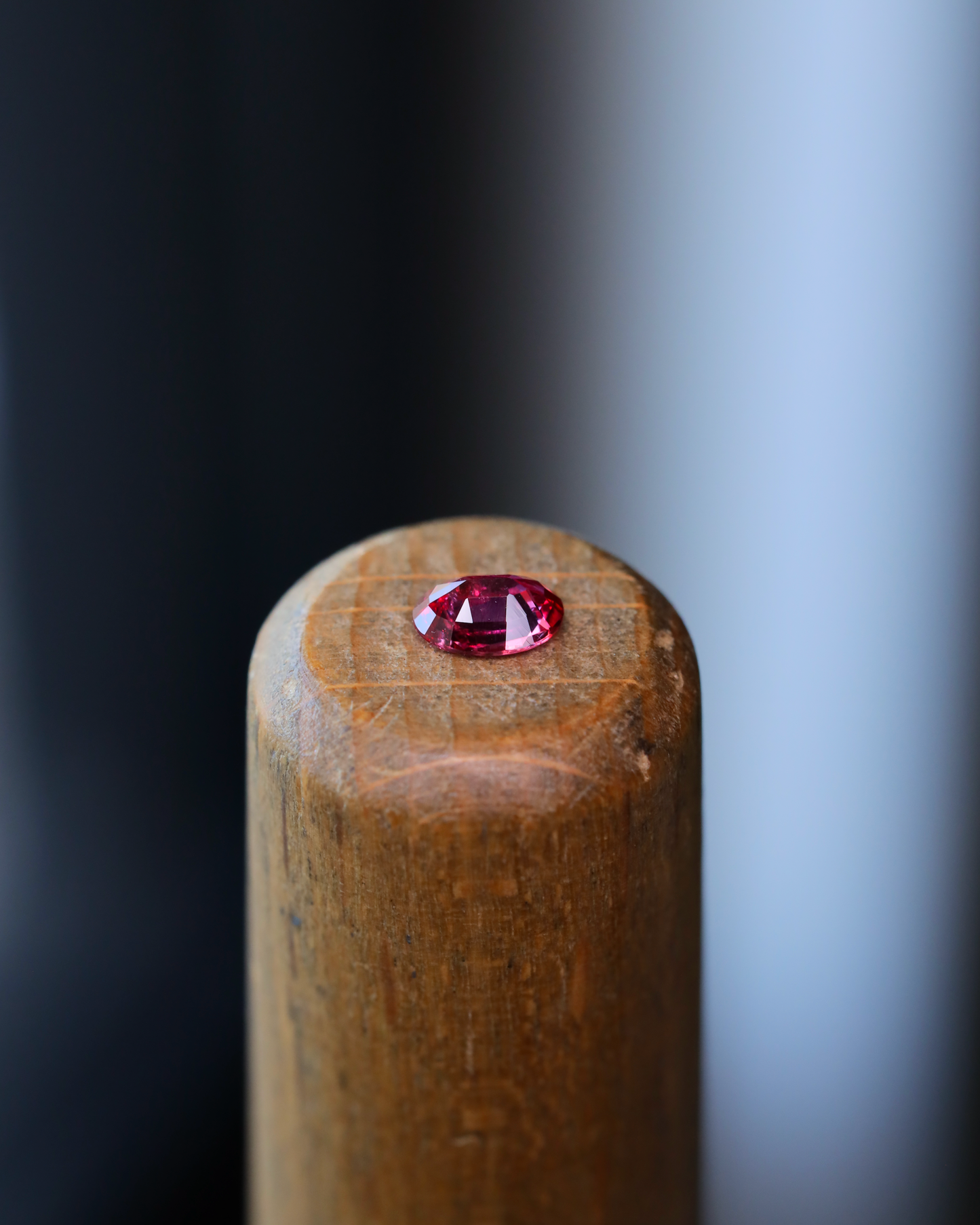 非加熱ピジョンブラッドルビー　ルース　0.23ct