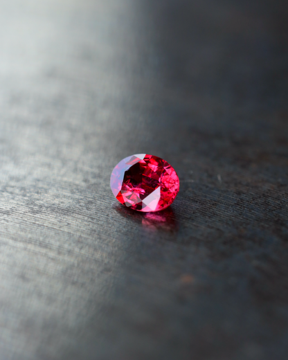 非加熱ピジョンブラッドルビー　ルース　0.23ct