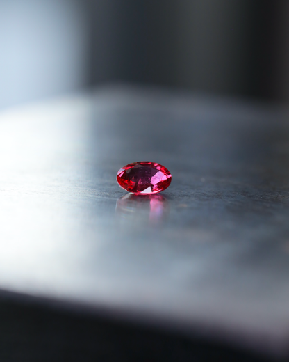 非加熱ピジョンブラッドルビー　ルース　0.23ct