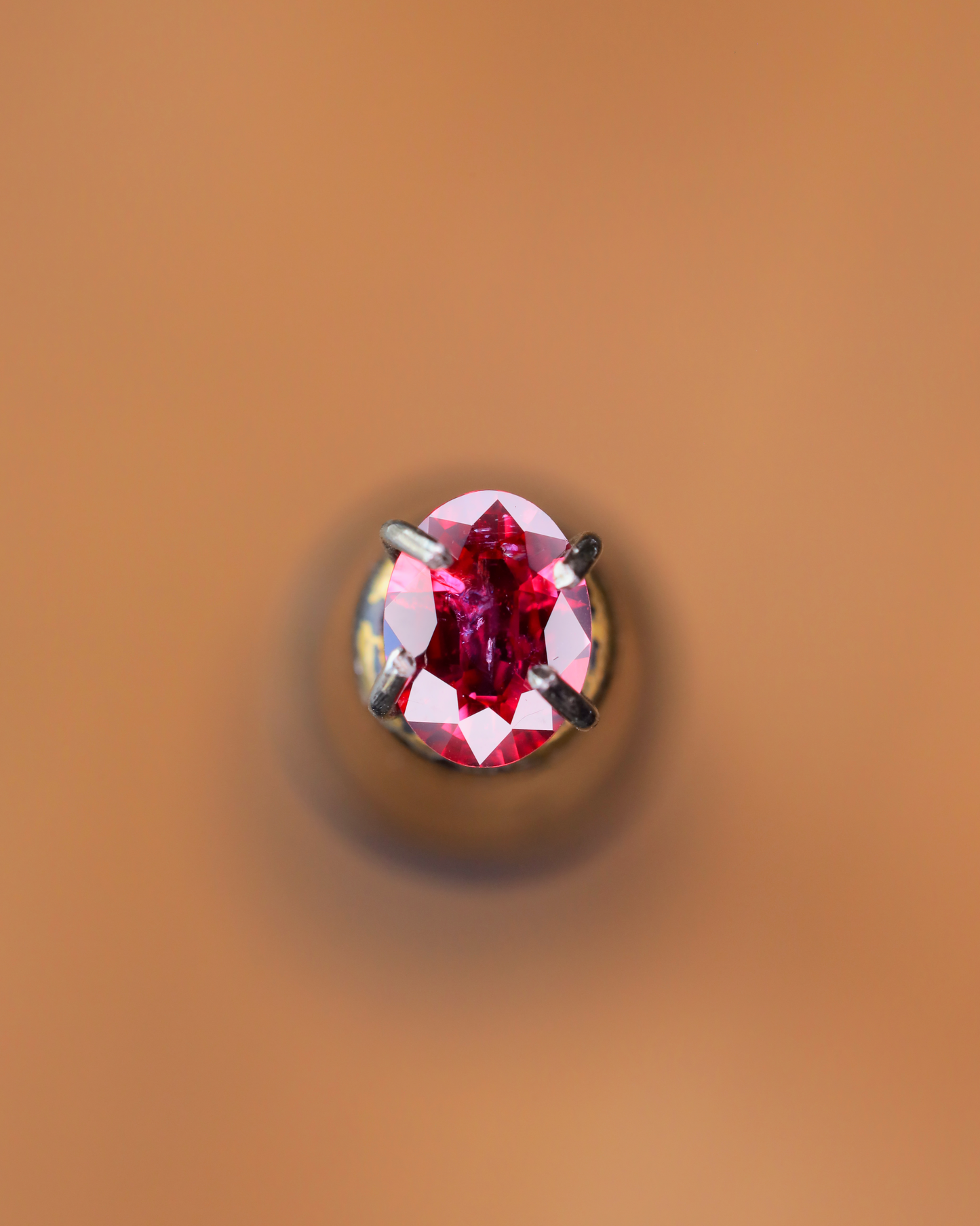 非加熱ピジョンブラッドルビー　ルース　0.23ct