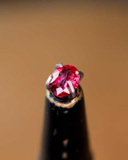 非加熱ピジョンブラッドルビー　ルース　0.23ct