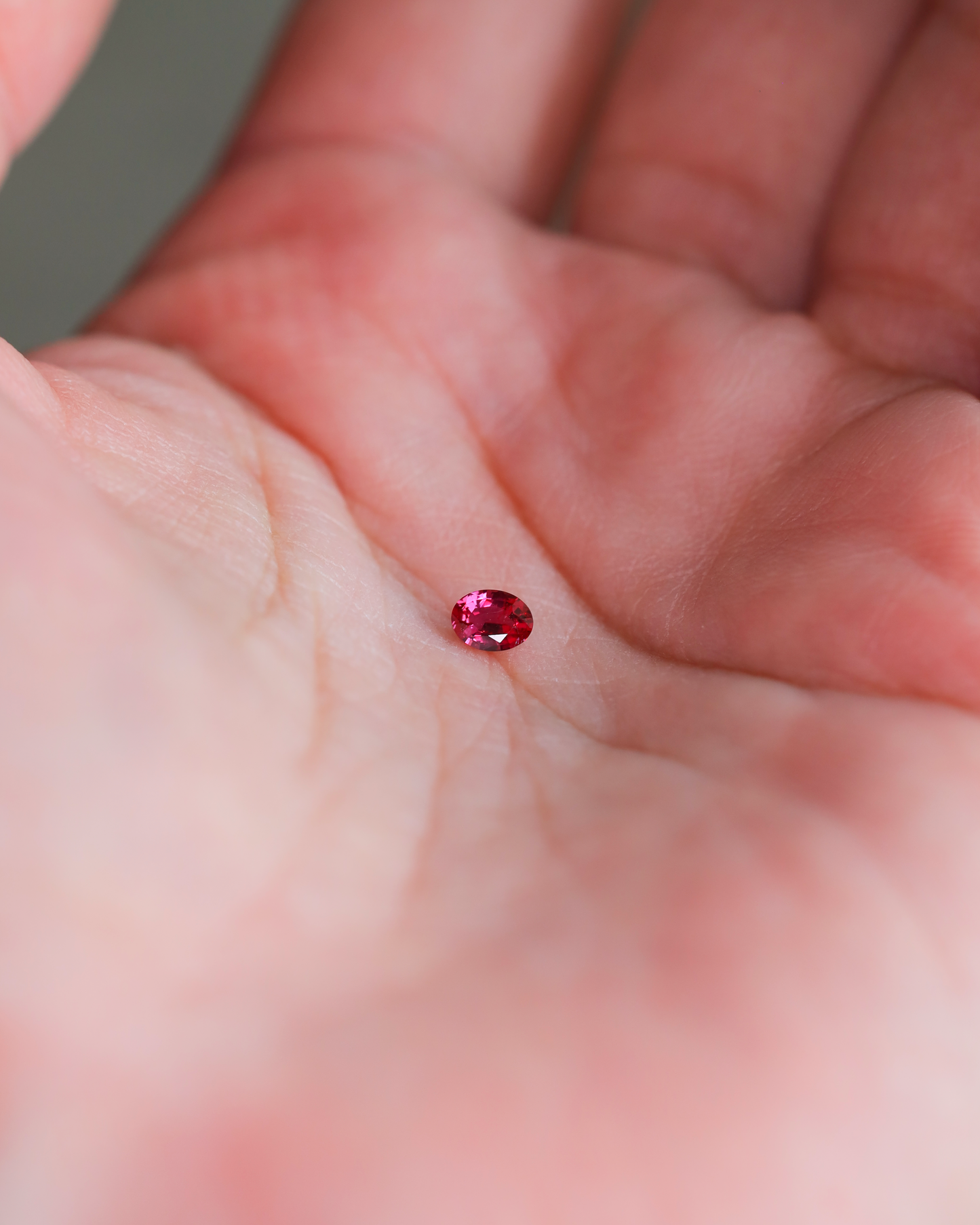 非加熱ピジョンブラッドルビー　ルース　0.23ct