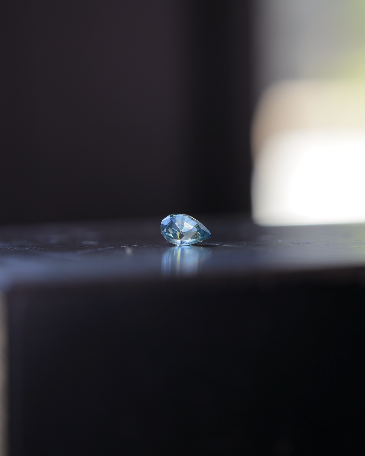バイカラーサファイア　ルース　0.42ct