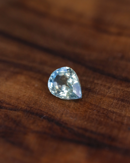 バイカラーサファイア　ルース　0.42ct