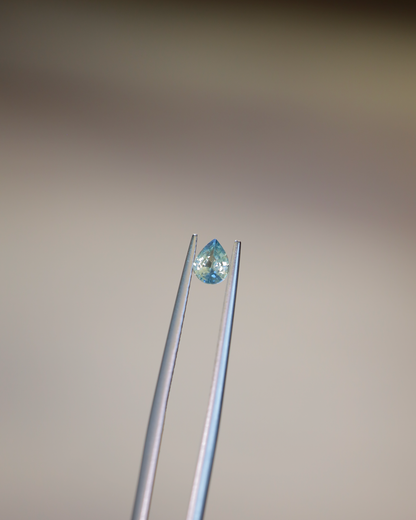 バイカラーサファイア　ルース　0.42ct