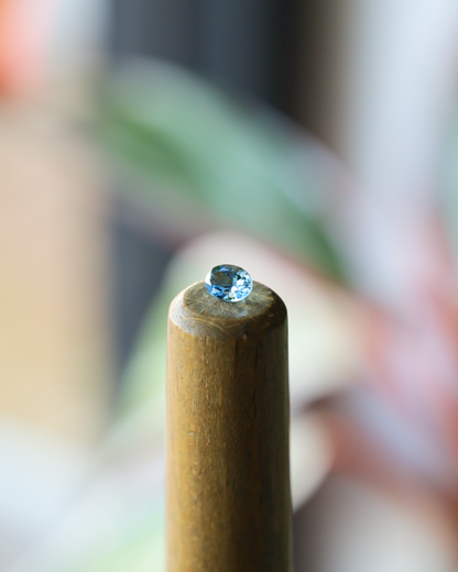 アクアマリン　ルース　0.48ct
