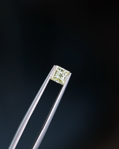 ライトイエローダイヤモンド　ルース　0.598ct