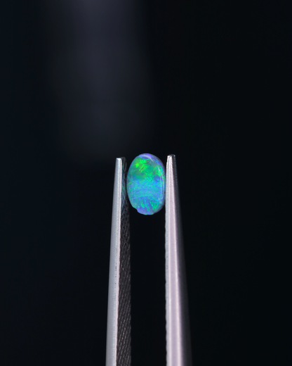 ブラックオパール　ルース　0.168ct