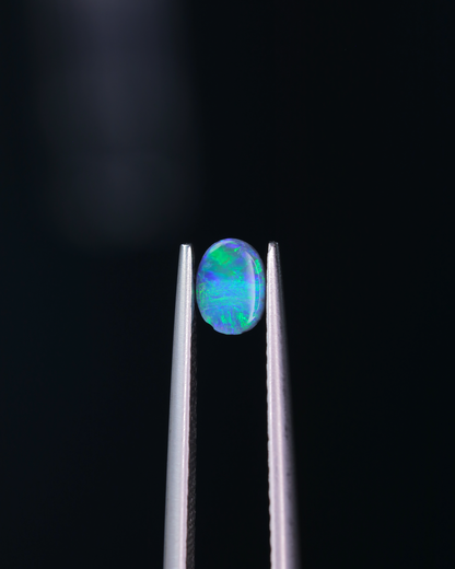ブラックオパール　ルース　0.168ct