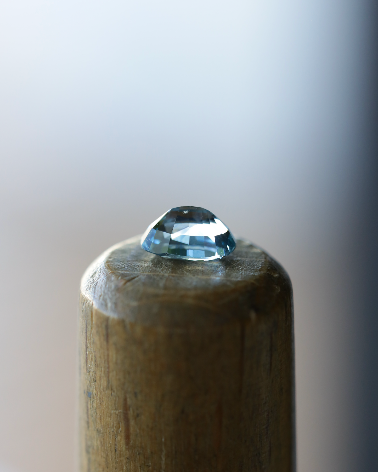 モンタナサファイア　ルース　0.71ct