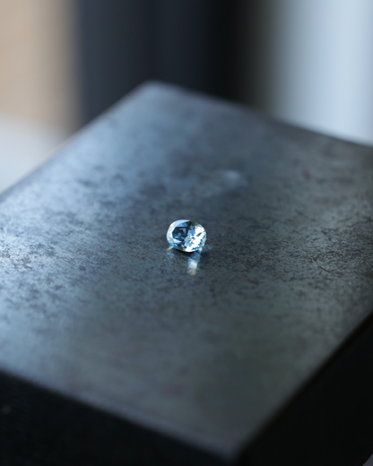 モンタナサファイア　ルース　0.71ct