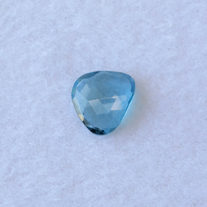 【仕立て必須】ロンドンブルートパーズ　1.01ct