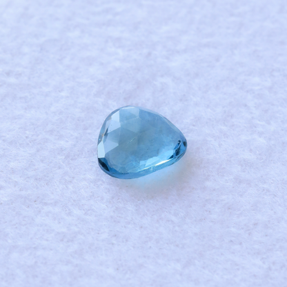 【仕立て必須】ロンドンブルートパーズ　1.01ct
