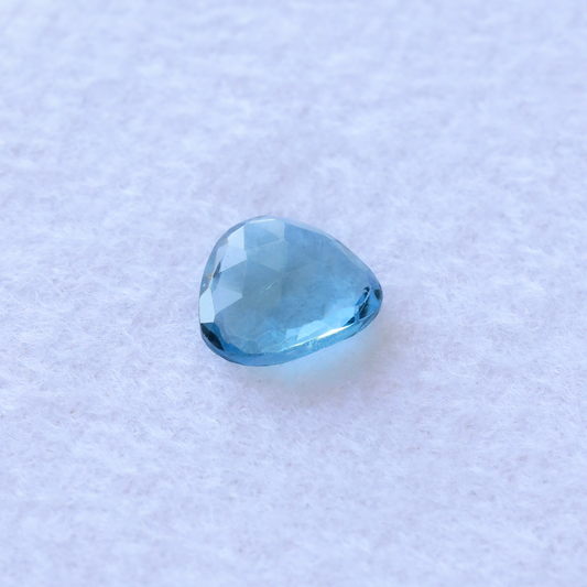 【仕立て必須】ロンドンブルートパーズ　1.01ct