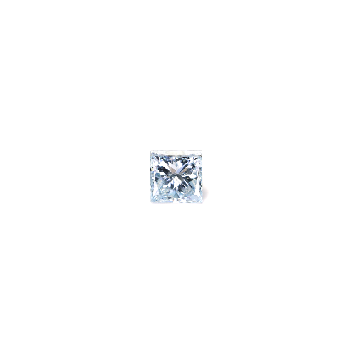 アイスブルーダイヤモンド　ルース　0.15ct