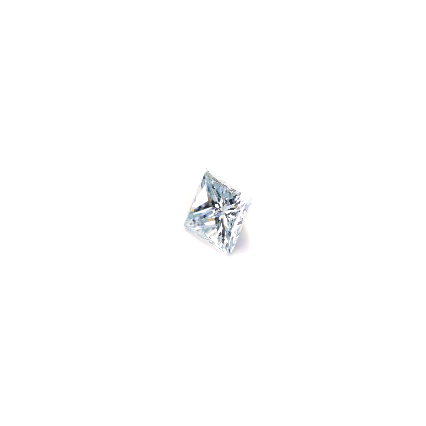 アイスブルーダイヤモンド　ルース　0.16ct