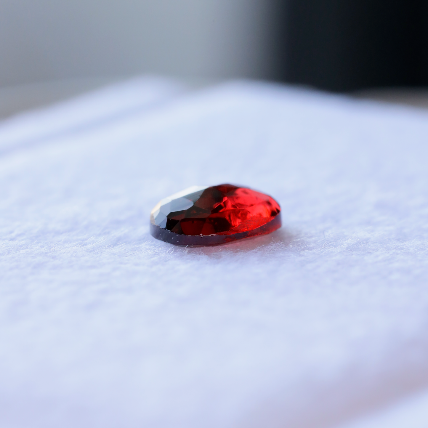 【仕立て必須】ガーネット　1.12ct