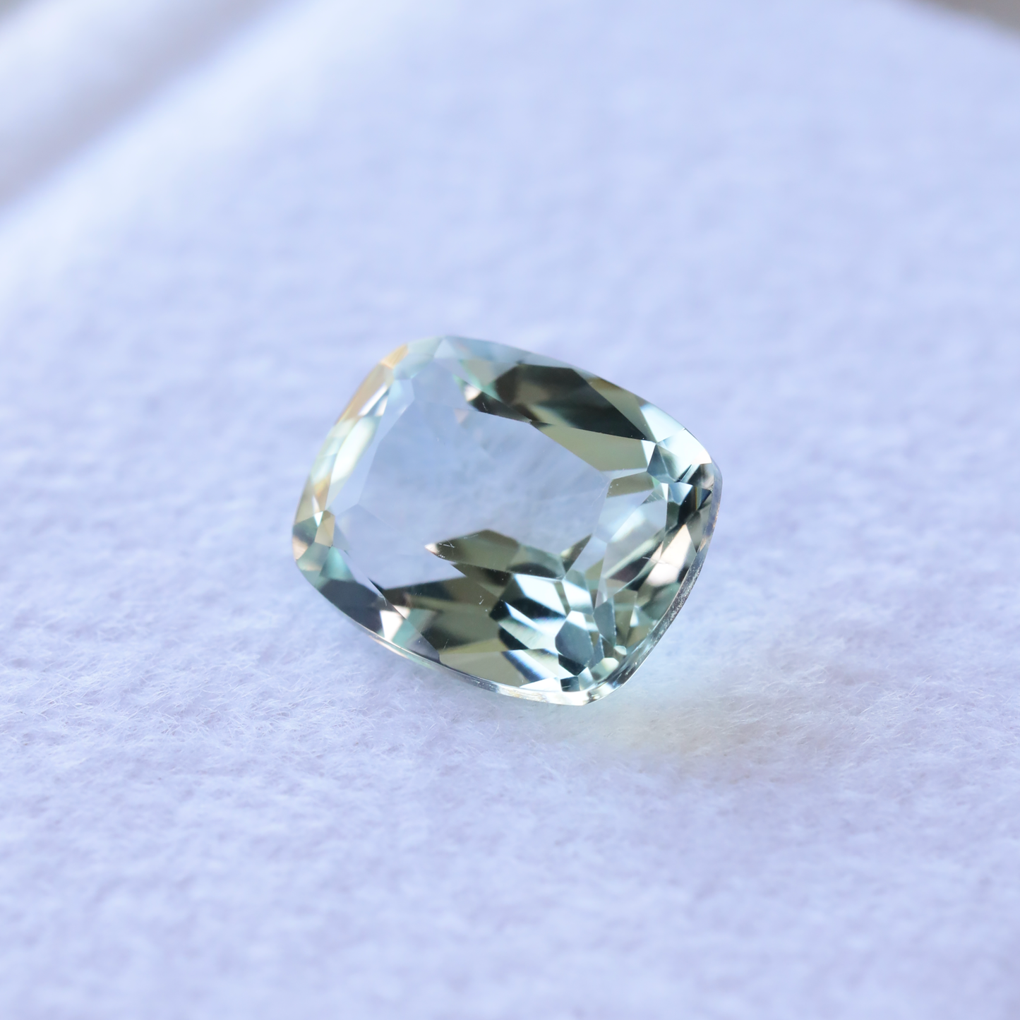 【仕立て必須】グリーンクォーツ　2.85ct