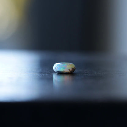 オパール　ルース　0.24ct