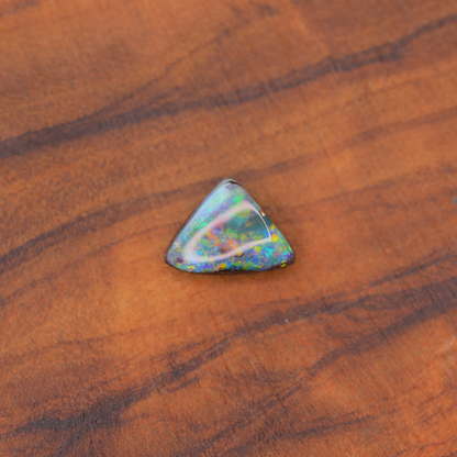 ボルダーオパール　ルース　0.5ct