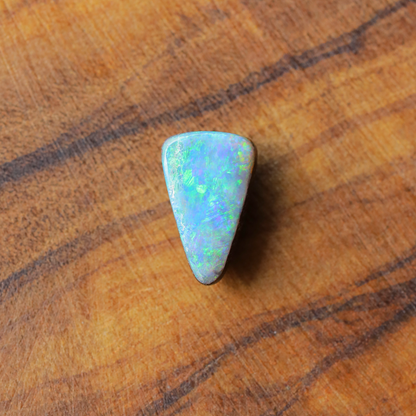 ボルダーオパール　ルース　0.68ct