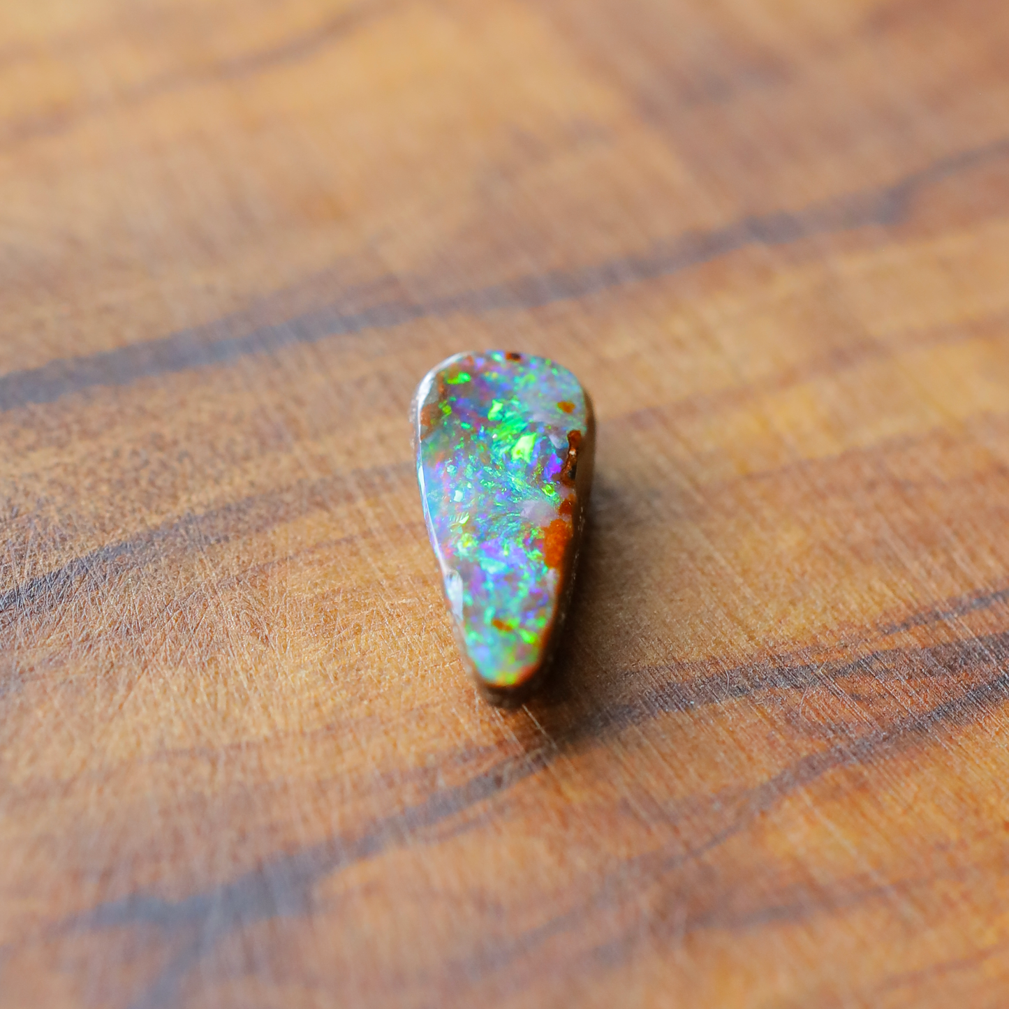 ボルダーオパール　ルース　0.67ct