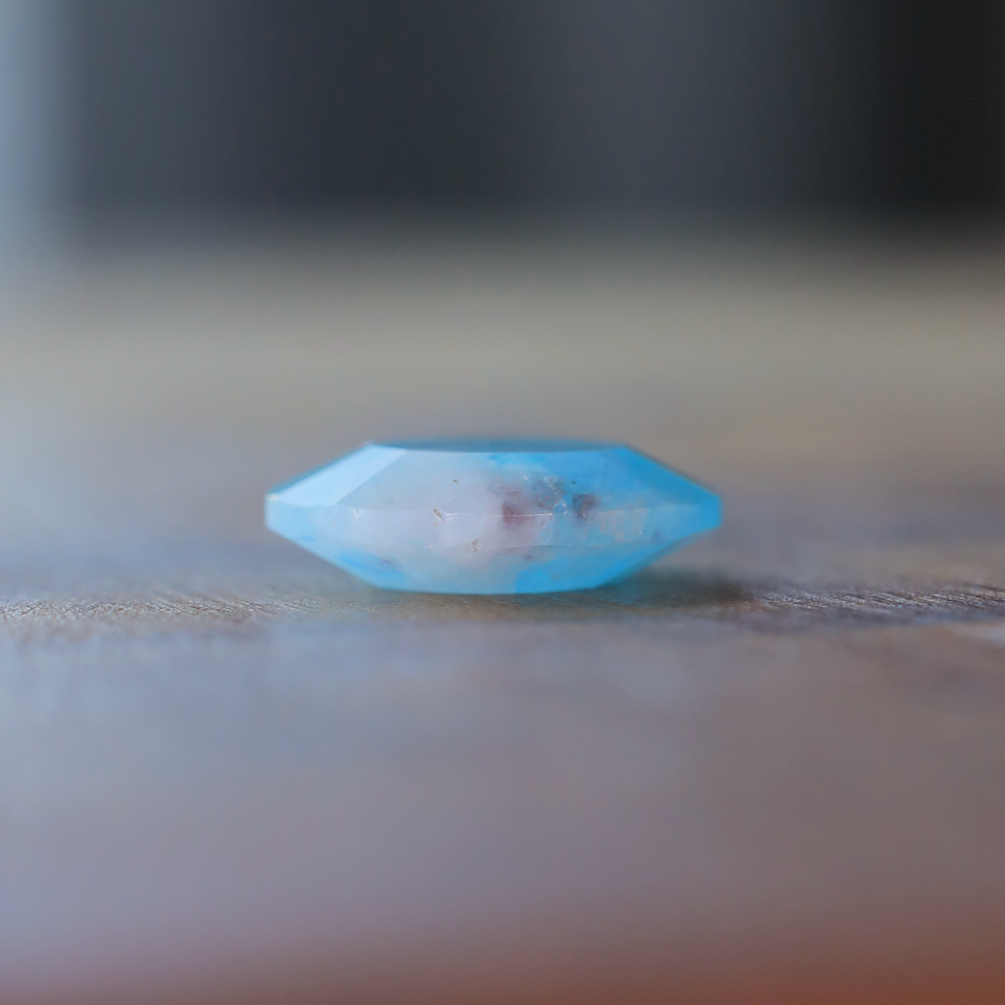 パライバトルマリンインクォーツ　ルース　1.22ct