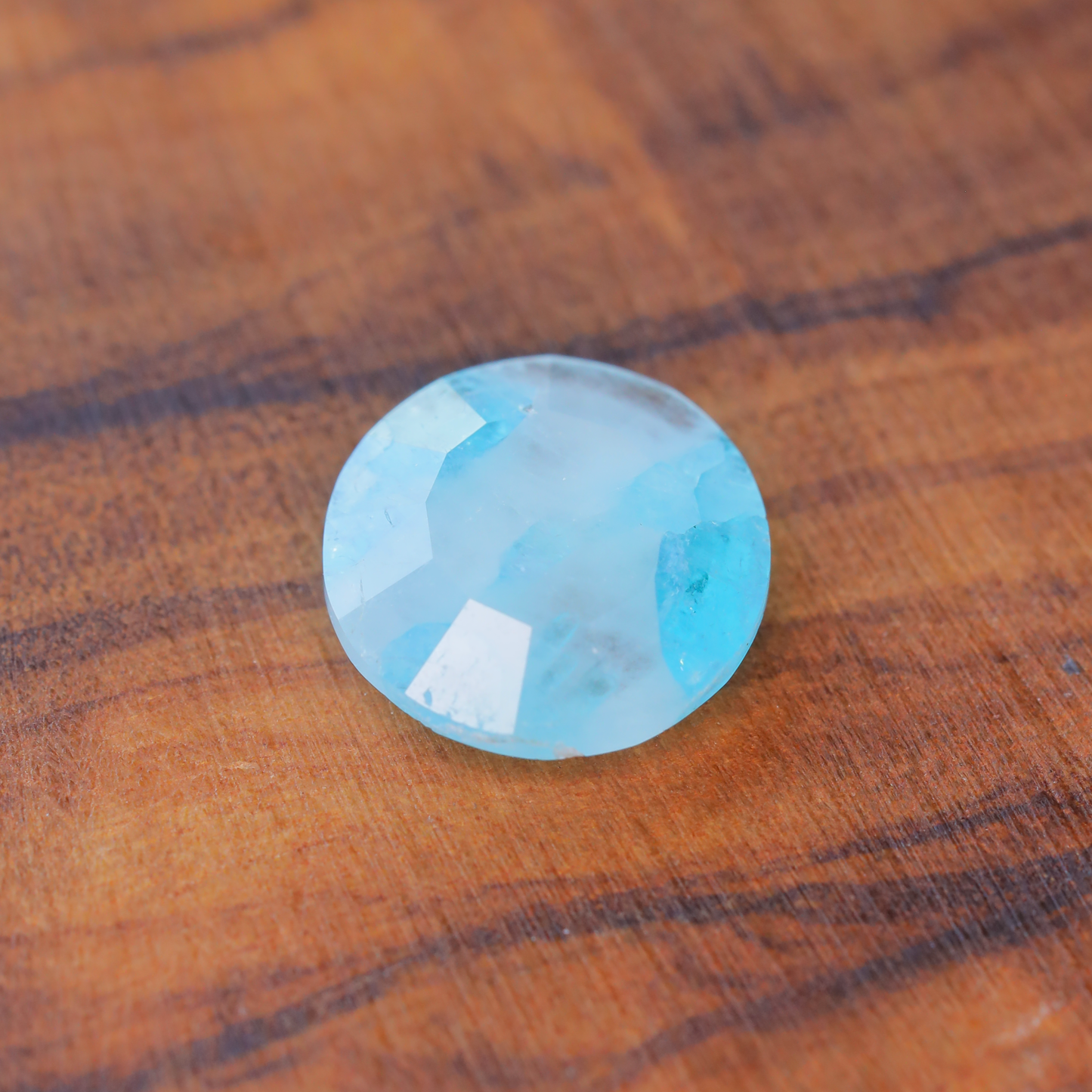 パライバトルマリンインクォーツ　ルース　1.29ct