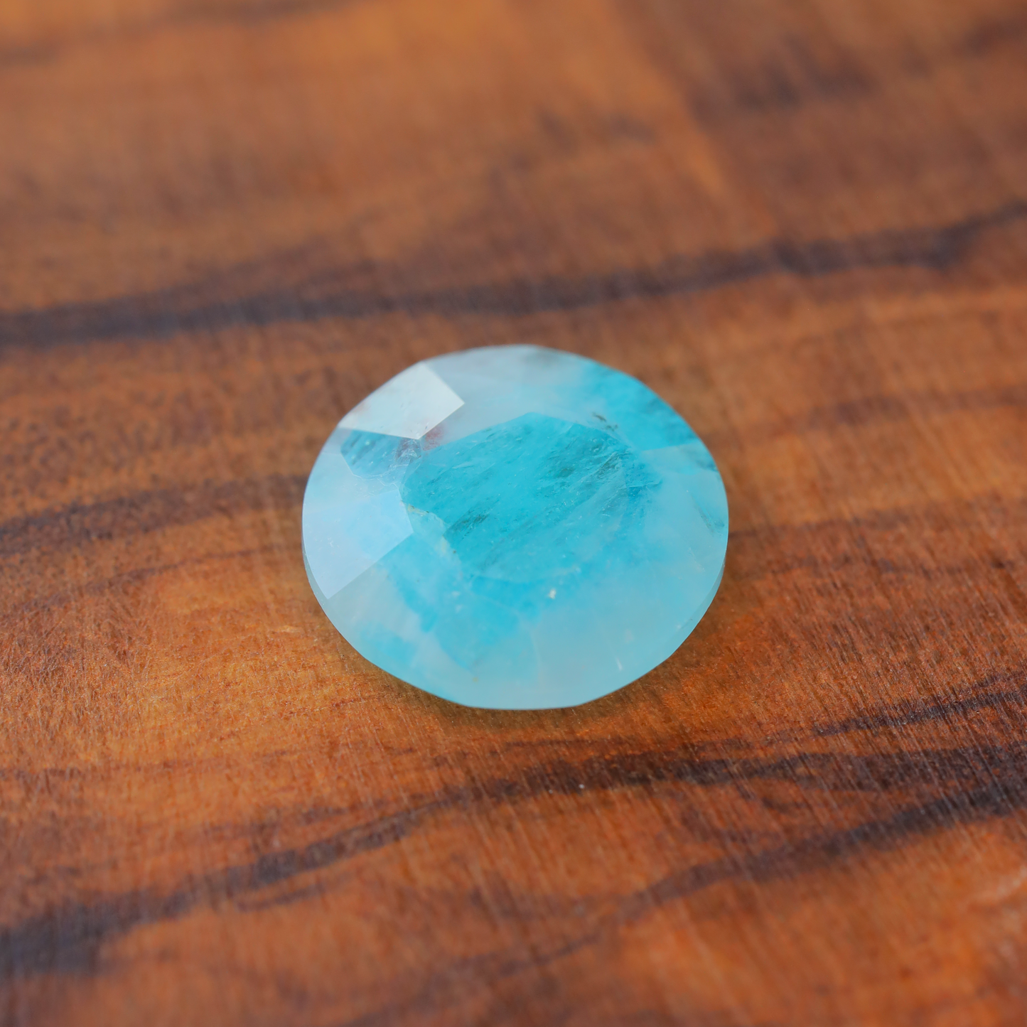 パライバトルマリンインクォーツ　ルース　1.32ct