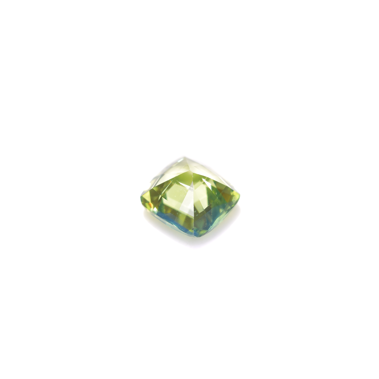 バイカラーサファイア　ルース　0.64ct