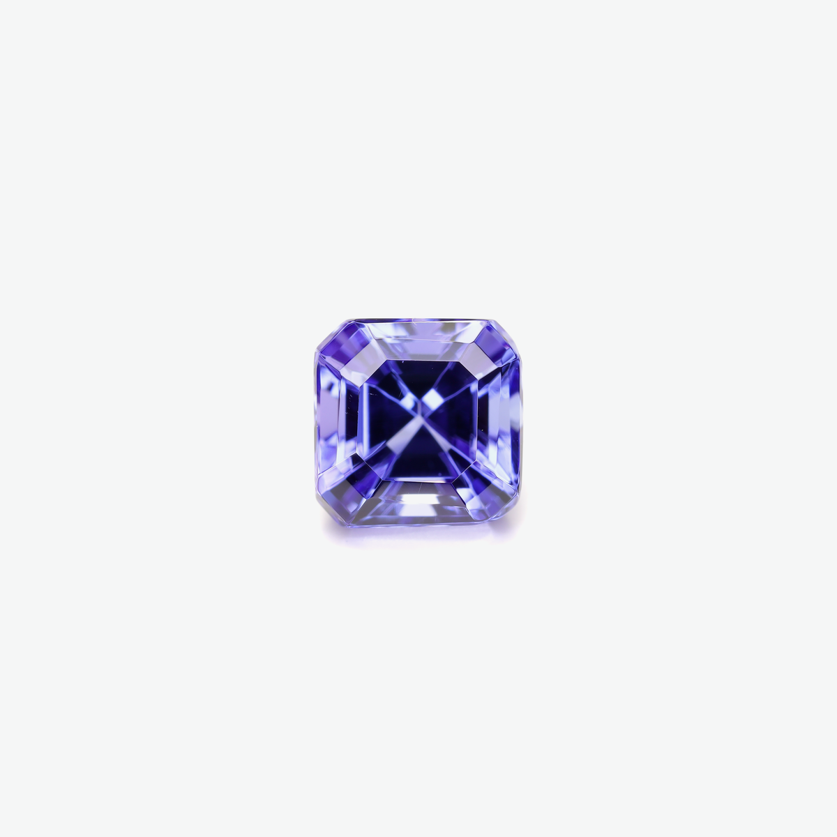 タンザナイト　ルース　0.82ct