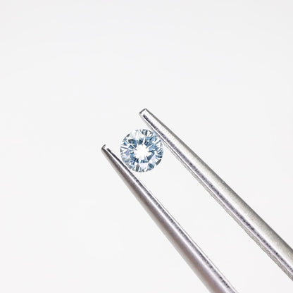 アイスブルーダイヤモンド　ルース　0.1ct