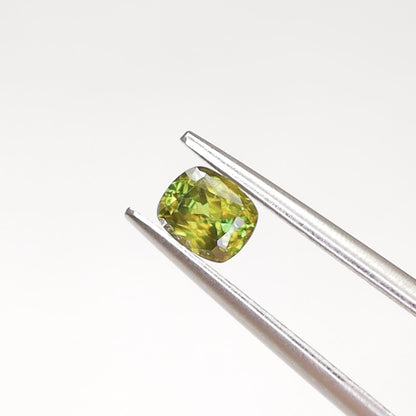 スフェーン　ルース　0.36ct