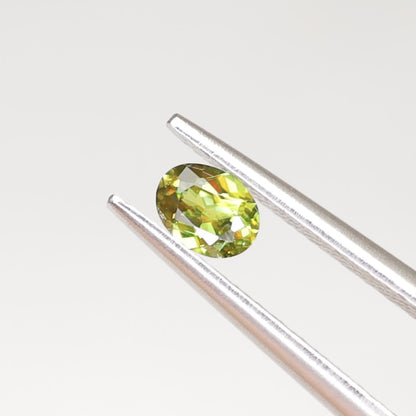 スフェーン　ルース　0.23ct