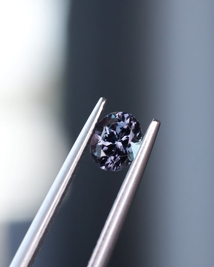 ベキリーブルーガーネット　ルース　0.49ct