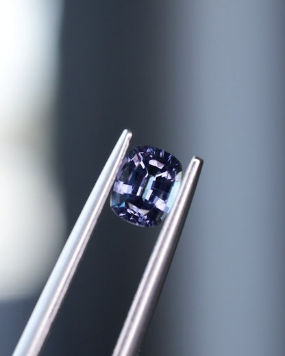 ベキリーブルーガーネット　ルース　0.45ct