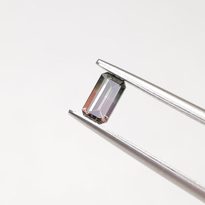 バイカラートルマリン　ルース　0.33ct