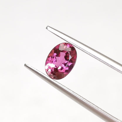 ルベライト　ルース　0.88ct