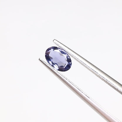 【仕立て必須】アイオライト　0.35ct