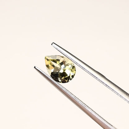 【仕立て必須】レモンクォーツ　0.72ct