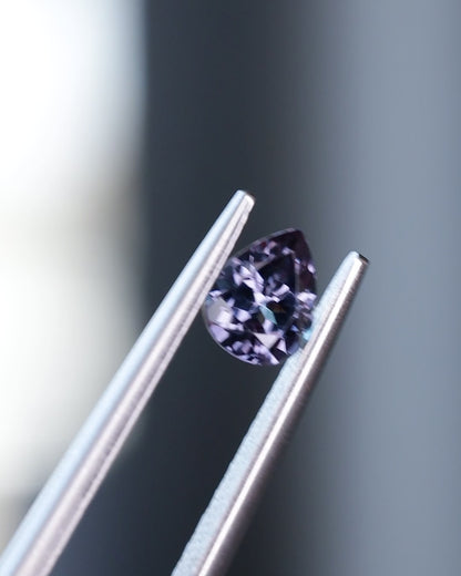 ベキリーブルーガーネット　ルース　0.45ct