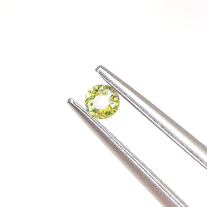スフェーン　ルース　0..1ct