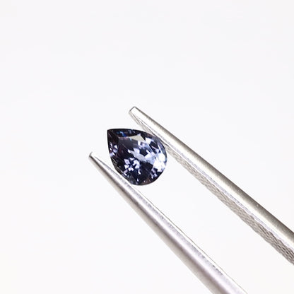 ベキリーブルーガーネット　ルース　0.35ct