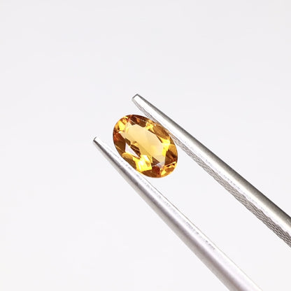 【仕立て必須】シトリン　0.37ct