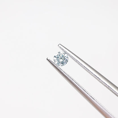 アイスブルーダイヤモンド　ルース　0.11ct
