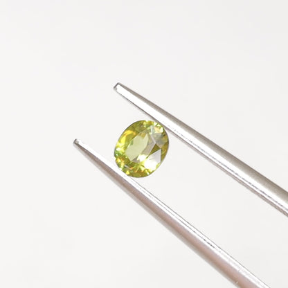 スフェーン　ルース　0.28ct