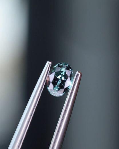 アレキサンドライト　ルース　0.24ct