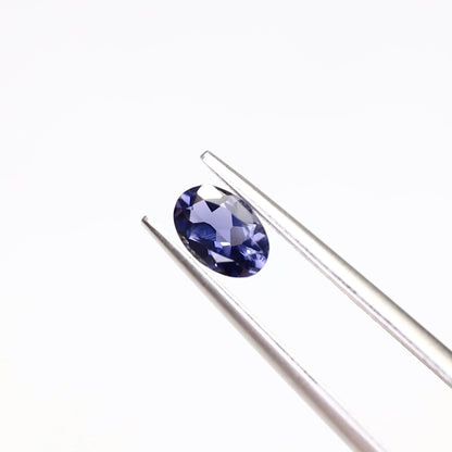 【仕立て必須】アイオライト　0.37ct