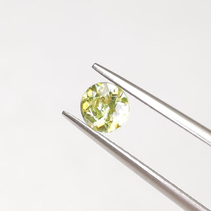 スフェーン　ルース　0.62ct